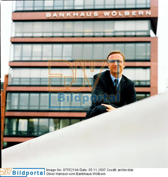 Details Zu Oliver Hansen Vom Bankhaus Wolbern Djv Bildportal